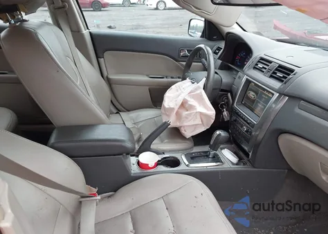 2012 Ford Fusion Sel z USA, uszkodzony, nr VIN 3FAHP0CG4CR318852